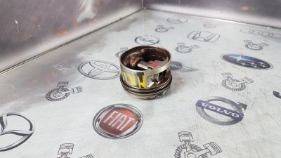 Лот: 23588087. Фото: 1. Поршень Volkswagen Multivan AES... Двигатель и элементы двигателя