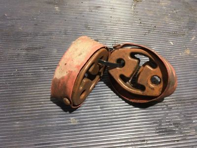 Лот: 21717567. Фото: 1. подушка глушителя Ford Focus DFW. Двигатель и элементы двигателя