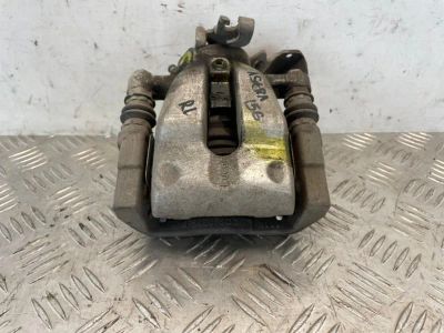 Лот: 24694180. Фото: 1. суппорт тормозной Opel Astra L48. Тормозная система