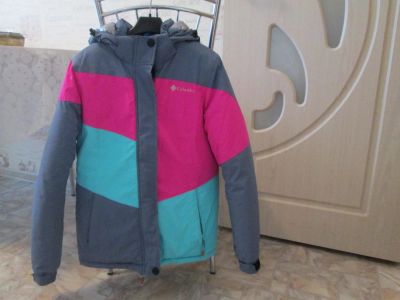 Лот: 10692289. Фото: 1. Куртка Columbia. Зимняя спортивная одежда