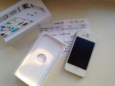 Лот: 6215625. Фото: 1. Iphone 4s 32gb/ гб/ 32гб/ gb РСТ... Смартфоны