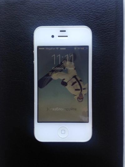 Лот: 7572665. Фото: 1. iPhone 4S 16gb. Смартфоны