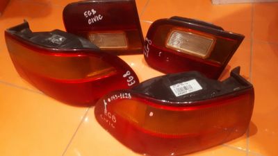 Лот: 15805742. Фото: 1. Фонари задние Honda Civic EG8. Оптика и освещение