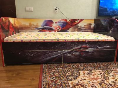Лот: 16602334. Фото: 1. Детская кровать с матрасом. Комплекты детской мебели