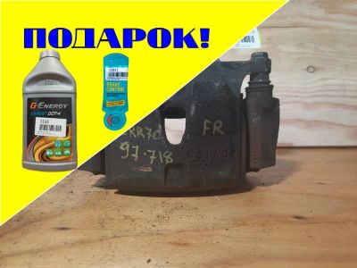 Лот: 18535053. Фото: 1. Суппорт Toyota Voxy ZRR70W 3ZRFE... Тормозная система