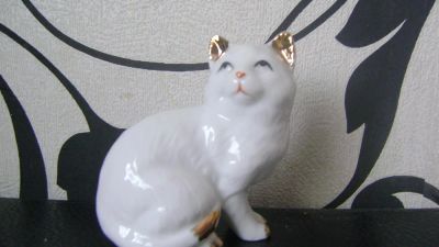 Лот: 3370397. Фото: 1. Фигурка "Кошка". Фигурки, статуэтки