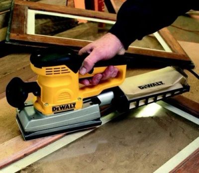 Лот: 12850816. Фото: 1. Плоскошлифовальная машина DeWALT... Электроинструмент