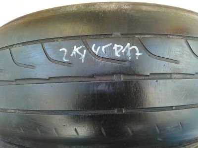 Лот: 11704311. Фото: 1. 215/45 R17 Bridgestone одно. Шины