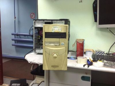 Лот: 6774415. Фото: 1. Системный блок Cel1.3GHz/256Mb... Компьютеры в сборе