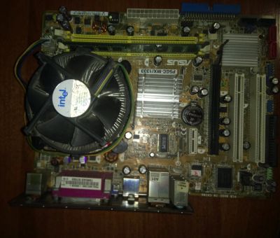 Лот: 15418360. Фото: 1. Материнская плата ASUS P5GC-MX... Комплекты запчастей