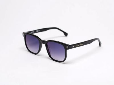 Лот: 24977366. Фото: 1. Очки Hugo Boss. Очки солнцезащитные