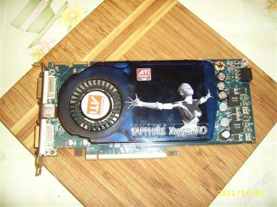 Лот: 1043970. Фото: 1. pcie radeon x1950 pro 512 mb ddr3. Видеокарты