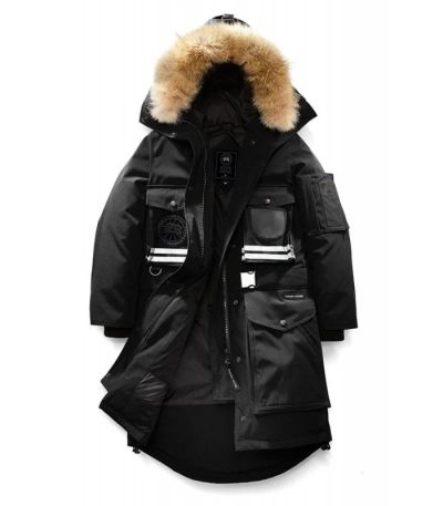 Лот: 10753832. Фото: 1. Пуховик Парка Canada Goose Liberty... Верхняя одежда