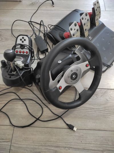 Лот: 19552181. Фото: 1. Logitech g25. Рули, джойстики