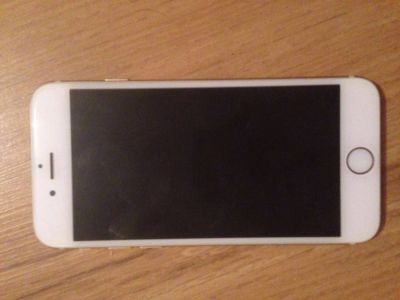 Лот: 7970290. Фото: 1. Iphone 6 16gb золото. Гарантия... Смартфоны