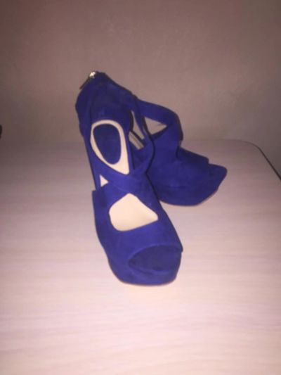 Лот: 7447759. Фото: 1. Танкетки Bershka 36р. Босоножки