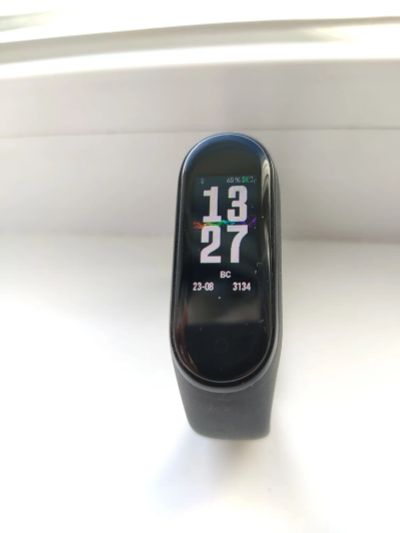Лот: 16415354. Фото: 1. Xiaomi Mi Band 4. Смарт-часы, фитнес-браслеты, аксессуары