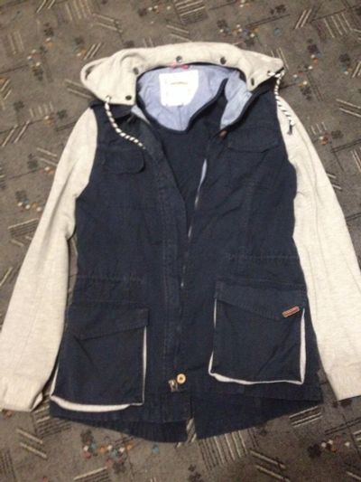 Лот: 4805098. Фото: 1. парка легкая Pull and bear 42-44. Верхняя одежда