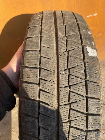 Лот: 19632208. Фото: 1. Bridgestone blizzak revo 195/65... Шины