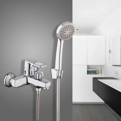 Лот: 24119185. Фото: 1. Смеситель для ванны, Frud, короткий... Смесители