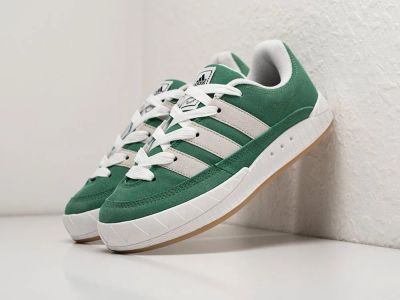 Лот: 24977922. Фото: 1. Кроссовки Adidas ADIMATIC. Кеды, кроссовки, слипоны