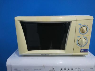 Лот: 20725291. Фото: 1. Микроволновая печь Elenberg MS-2006M... Микроволновки, мини-печи