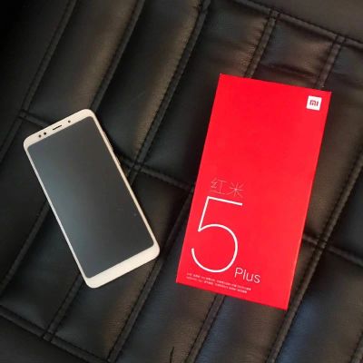 Лот: 12514575. Фото: 1. Xiaomi Redmi 5 Plus 64GB Gold... Смартфоны