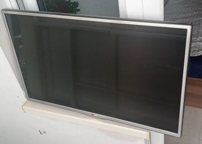 Лот: 25577922. Фото: 1. Телевизор lg. Телевизоры