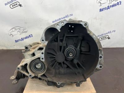Лот: 21702150. Фото: 1. МКПП Nissan Almera N16. Двигатель и элементы двигателя