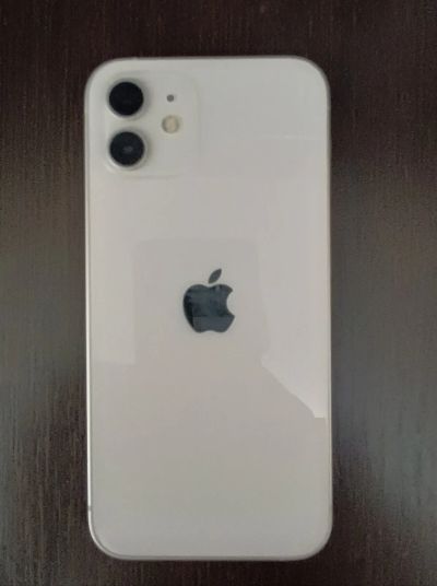 Лот: 21258057. Фото: 1. Iphone 12. Чехлы, бамперы