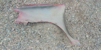 Лот: 15856347. Фото: 1. Крыло правое переднее mazda demio. Кузов