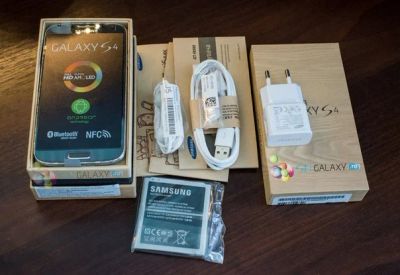 Лот: 4786084. Фото: 1. samsung s4. Смартфоны