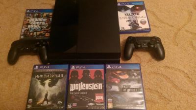 Лот: 6346653. Фото: 1. Sony PlayStation 4 (PS4) + 5 дисков... Игровые приставки, консоли