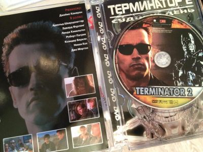 Лот: 3010969. Фото: 1. Коллекция DVD дисков с фильмами... Видеозаписи, фильмы