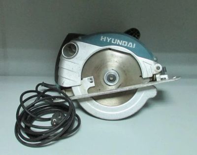 Лот: 8771560. Фото: 1. Продам дисковую пилу Hyundai C... Электроинструмент