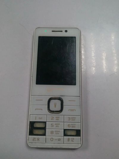 Лот: 9760095. Фото: 1. Micromax X2420 (битый дисплей... Кнопочные мобильные телефоны