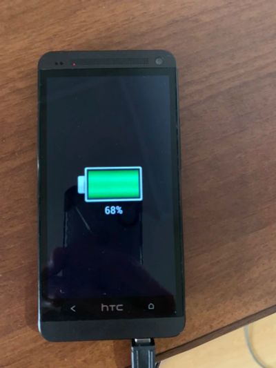 Лот: 14181280. Фото: 1. Смартфон HTC one m7 (читайте описание... Смартфоны