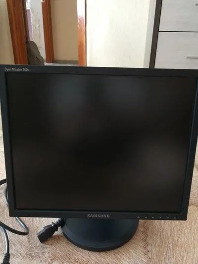 Лот: 15938635. Фото: 1. Монитор Samsung SyncMaster 740N... ЖК-мониторы