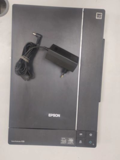 Лот: 24893039. Фото: 1. Сканер Epson Perfection V33. Сканеры