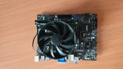 Лот: 15093641. Фото: 1. Intel core(TM) i5-4460 cpu@3.2ghz... Процессоры