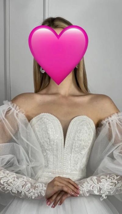 Лот: 24666741. Фото: 1. Свадебное платье. Платья