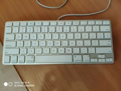 Лот: 15584739. Фото: 1. apple клавиатура usb. Клавиатуры и мыши