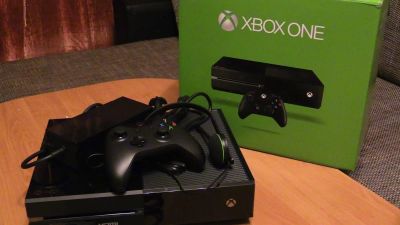 Лот: 7744297. Фото: 1. Xbox One 500 Gb. Black (10игр... Игровые приставки, консоли