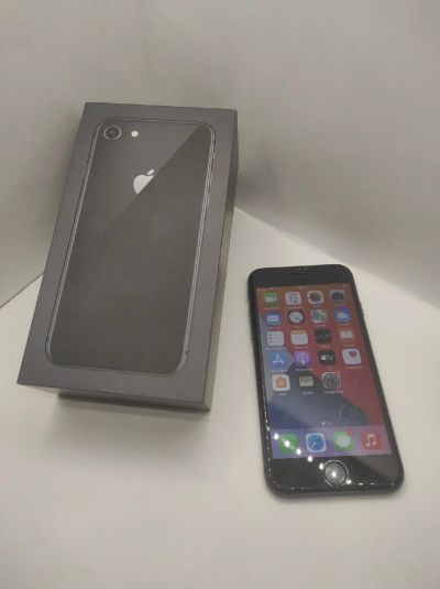 Лот: 17641092. Фото: 1. Телефон iPhone 8. Смартфоны