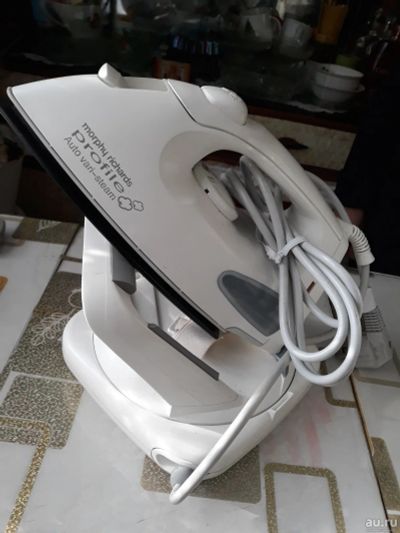 Лот: 13160037. Фото: 1. Утюг Morphy Richards. Утюги, парогенераторы, отпариватели