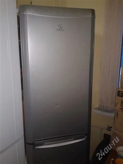 Лот: 2654482. Фото: 1. холодильник Indesit двухкамерный... Холодильники, морозильные камеры