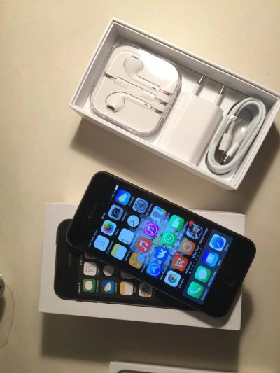 Лот: 4833153. Фото: 1. Смартфон Apple iPhone 5s (4... Смартфоны