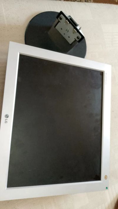 Лот: 25511715. Фото: 1. Монитор Lg L1730S, неиспр. на... ЖК-мониторы