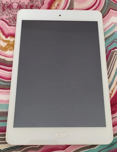 Лот: 17917806. Фото: 1. Планшет acer неисправный. Планшеты