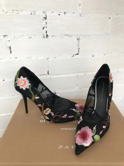 Лот: 15218221. Фото: 1. Новые туфли ZARA, размер 41. Туфли